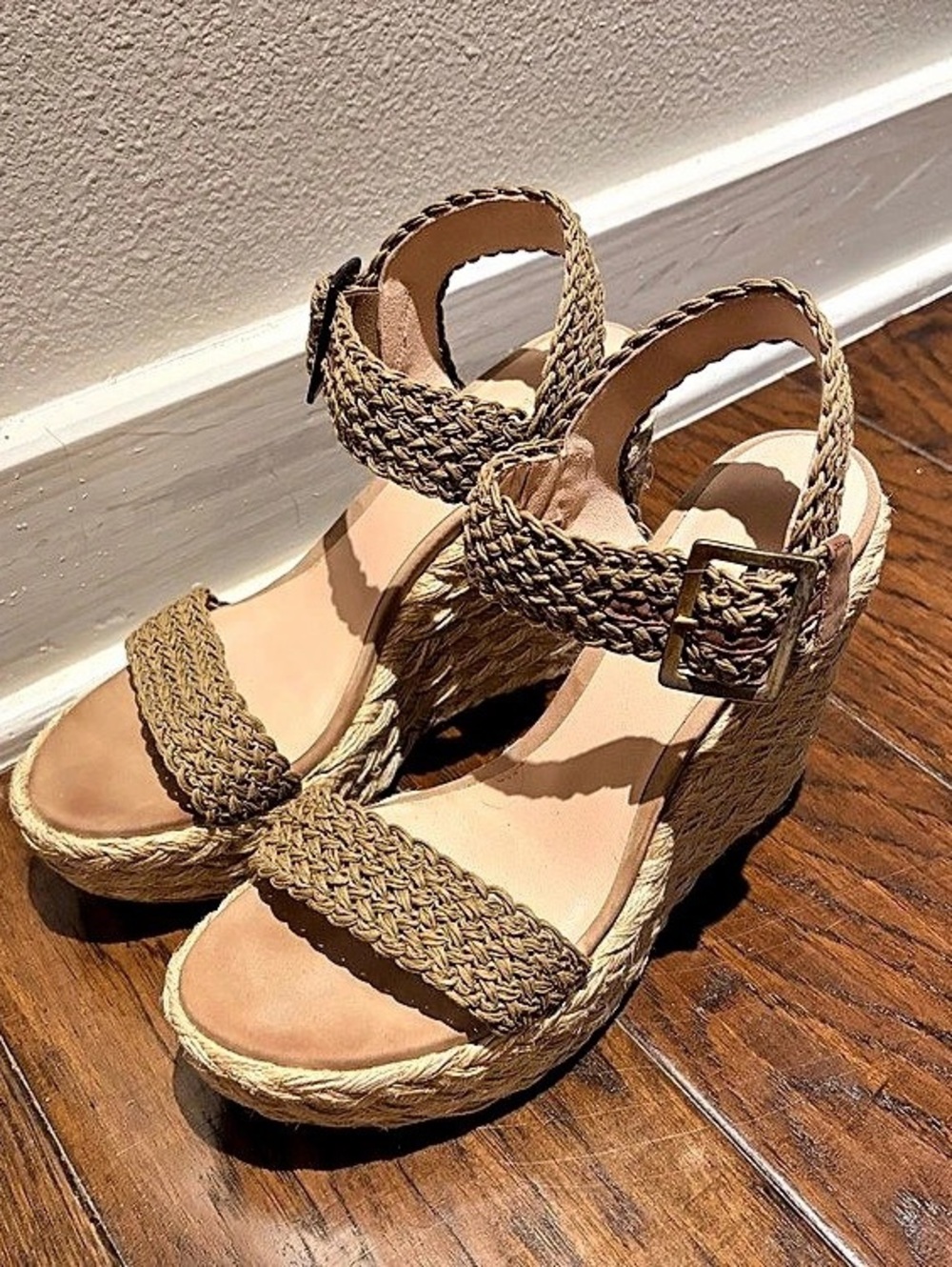 Stuart Weitzman Alex Crochet Espadrille Wedge Sandal Brown US 6 1/2